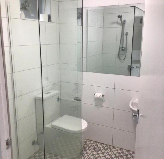 디럭스 스위트, Buderim Fiesta Motel