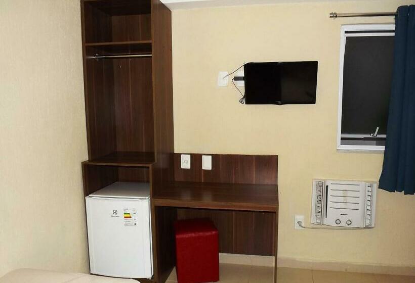 اتاق استاندارد, Downtown Santana