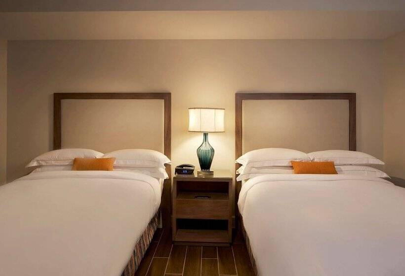 适合残疾人士使用的套间, Hilton Grand Vacations Club Ocean Oak Resort Hilton Head