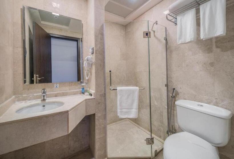 Номер Deluxe Кровать Кинг, Al Kiswah Towers