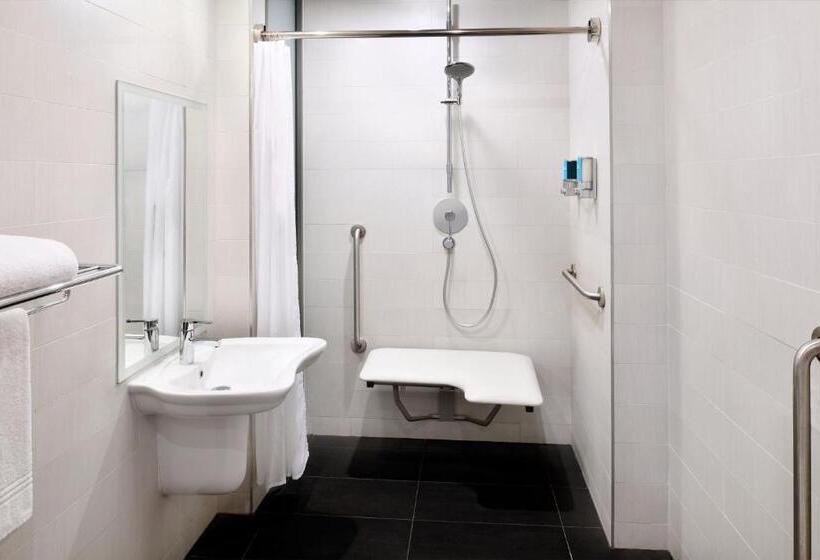 キングサイズベッドのスタンダードルーム, Aloft Riyadh