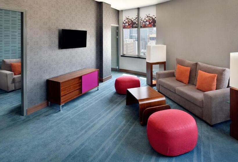 キングサイズベッドのスイートルーム, Aloft Riyadh