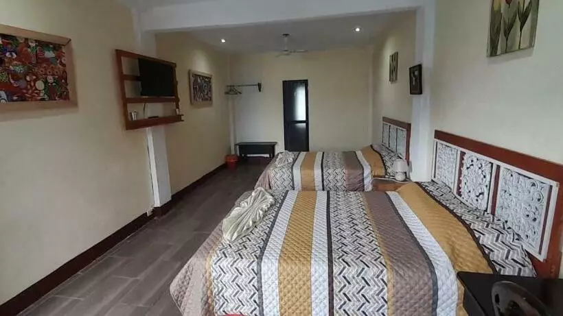 اتاق استاندارد چهار تخته, Porto Bello