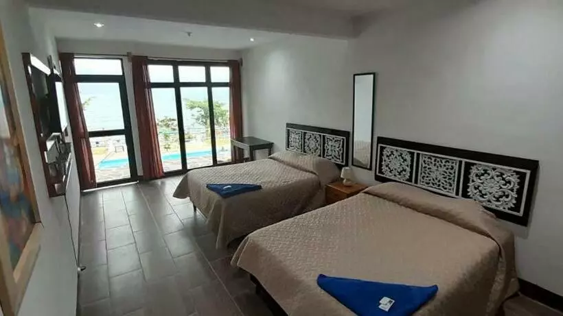 اتاق استاندارد سه نفره, Porto Bello