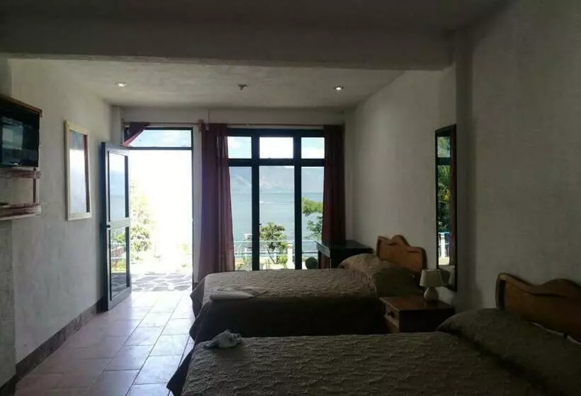اتاق لوکس با چشمانداز دریاچه, Porto Bello