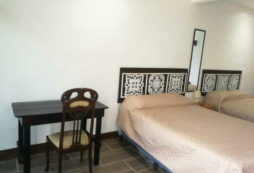 اتاق لوکس با چشمانداز دریاچه, Porto Bello