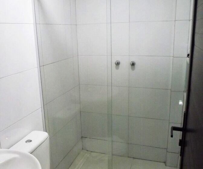 اتاق استاندارد, Downtown Santana