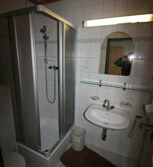 غرفة قياسية, Gasthof Gotznerhof