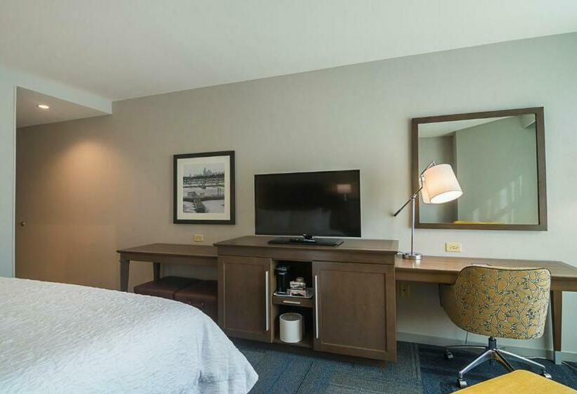 Quarto Estandar Cama King, Hampton Inn Chicago North-loyola Station