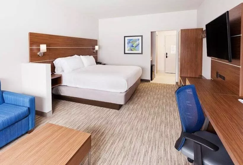 スイート, Holiday Inn Express & Suites Cartersville, An Ihg
