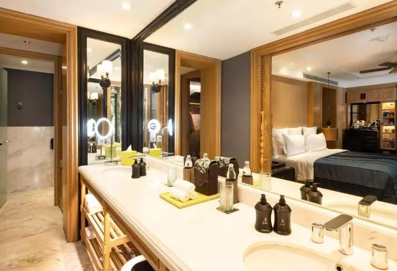 キングサイズベッドのスイートルーム, Indigo Bali Seminyak Beach, An Ihg