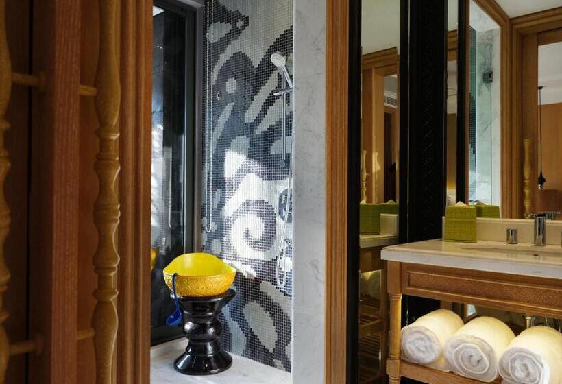 סוויטה צדדית נוף לים, Indigo Bali Seminyak Beach, An Ihg