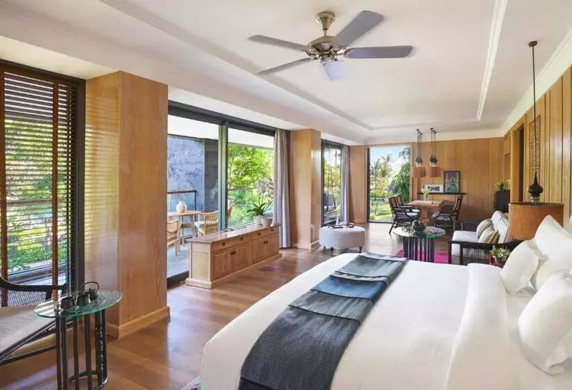 キングサイズベッドのスイートルーム, Indigo Bali Seminyak Beach, An Ihg