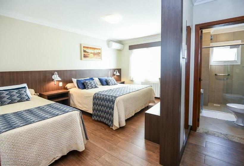 Quarto Triplo Deluxe, Kehl Haus