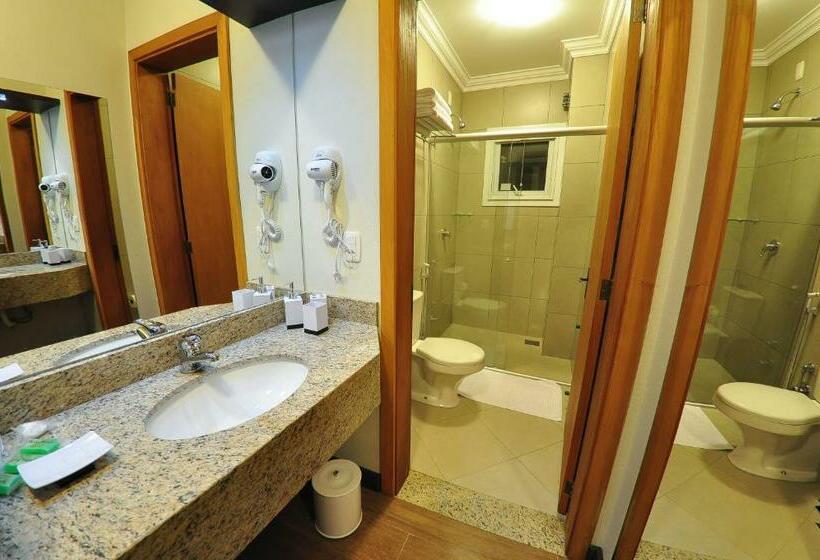 Quarto Triplo Deluxe, Kehl Haus