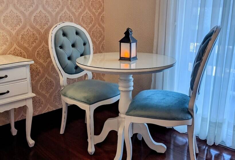 Номер Deluxe, Kehl Haus