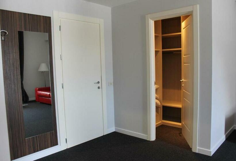 Люкс, La Fonte dell'Astore