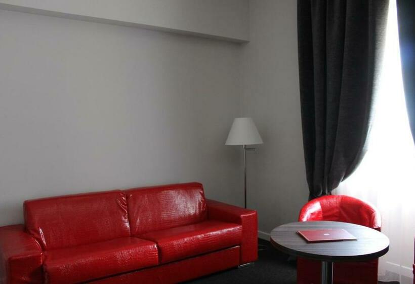 Люкс, La Fonte dell'Astore