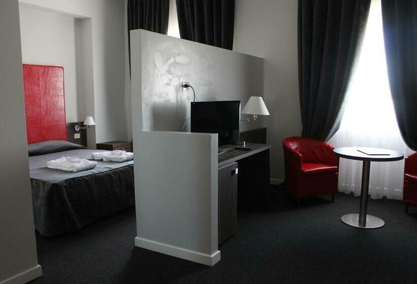 スイート, La Fonte dell'Astore