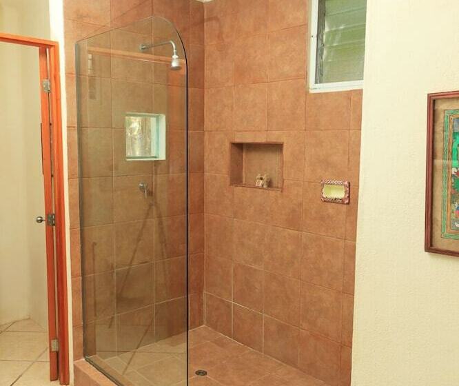 سوییت, Nueva Vida De Ramiro