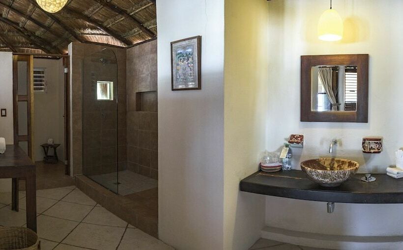 سوییت, Nueva Vida De Ramiro