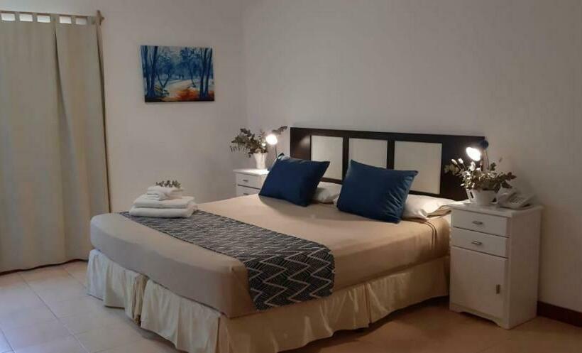 اتاق استاندارد, Panacea