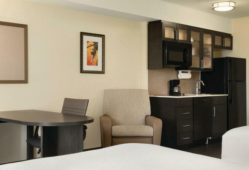 חדר סטודיו סטנדרד, Park Inn By Radisson, Calgary Airport North, Ab