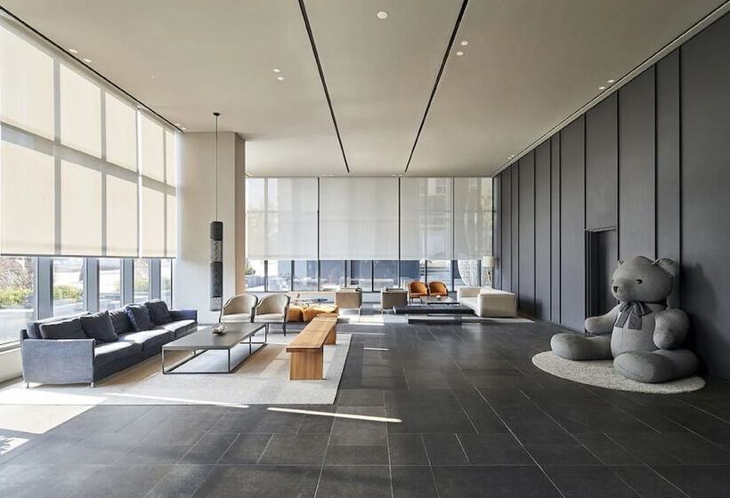 Quarto Familiar, Shilla Stay Cheonan Samsung Display City