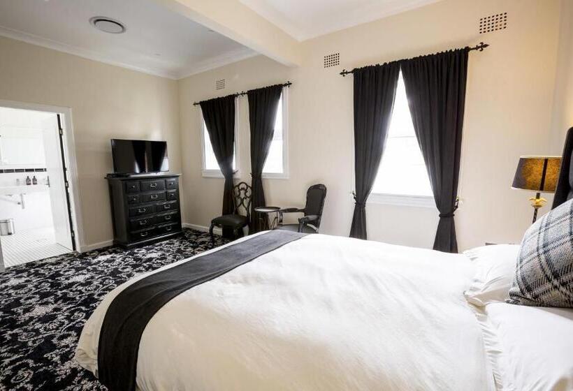 プレミアムルーム, The Commercial Boutique