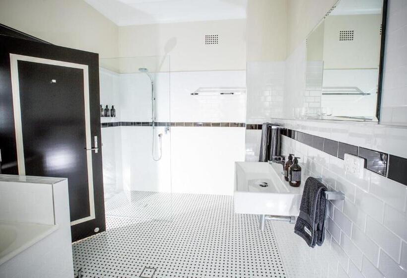 プレミアムルーム, The Commercial Boutique