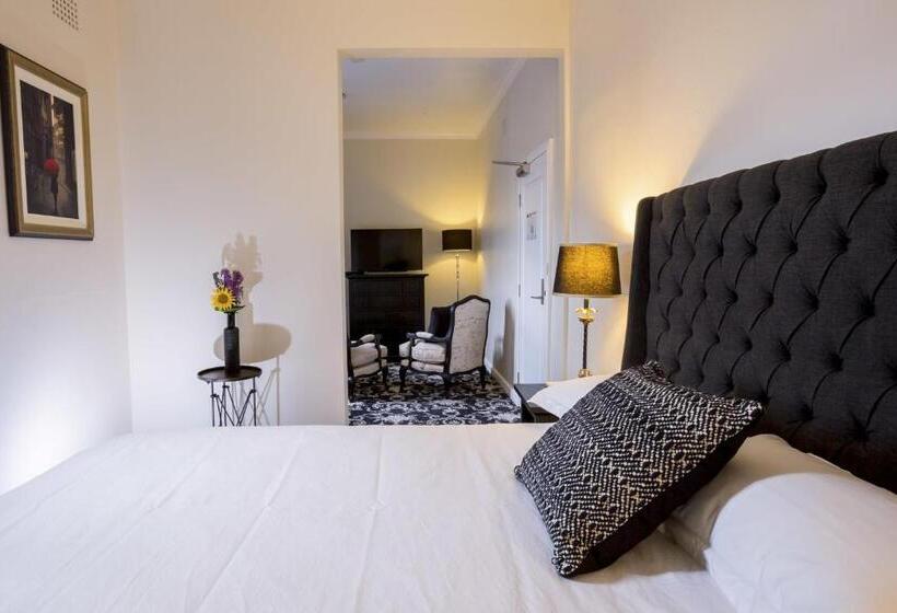 クイーンサイズベッドのスタンダードルーム, The Commercial Boutique