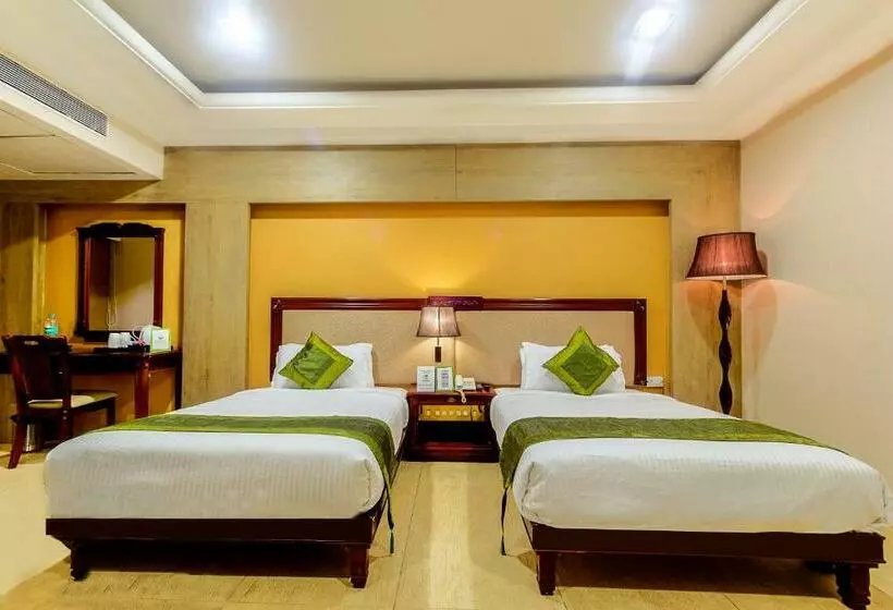 Chambre Deluxe, Treebo Shivani
