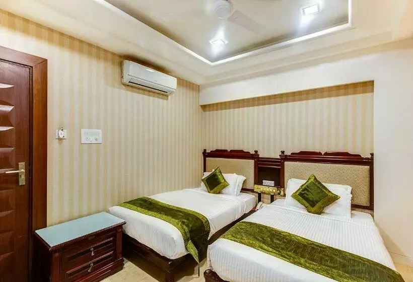 Chambre Standard, Treebo Shivani