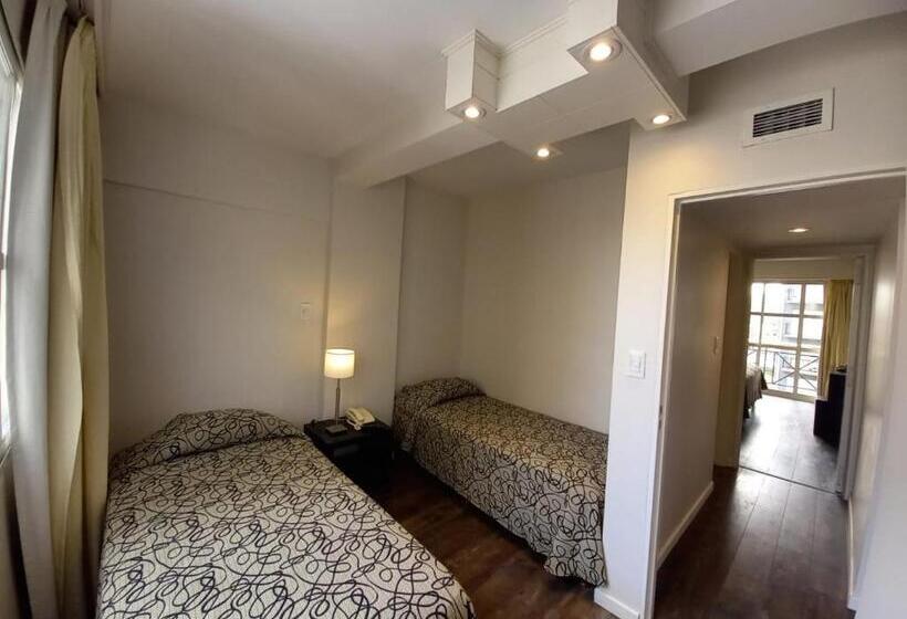 4인용 수피리어 룸, Versailles