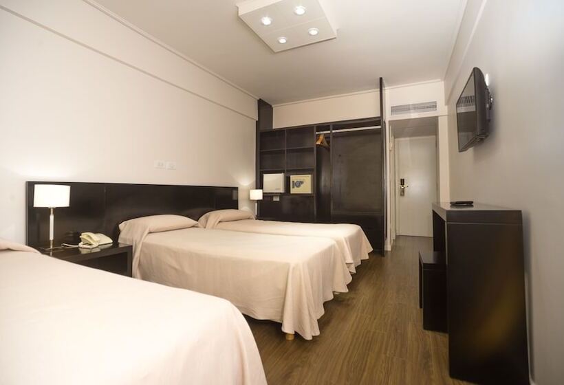 수피리어 트리플 룸, Versailles