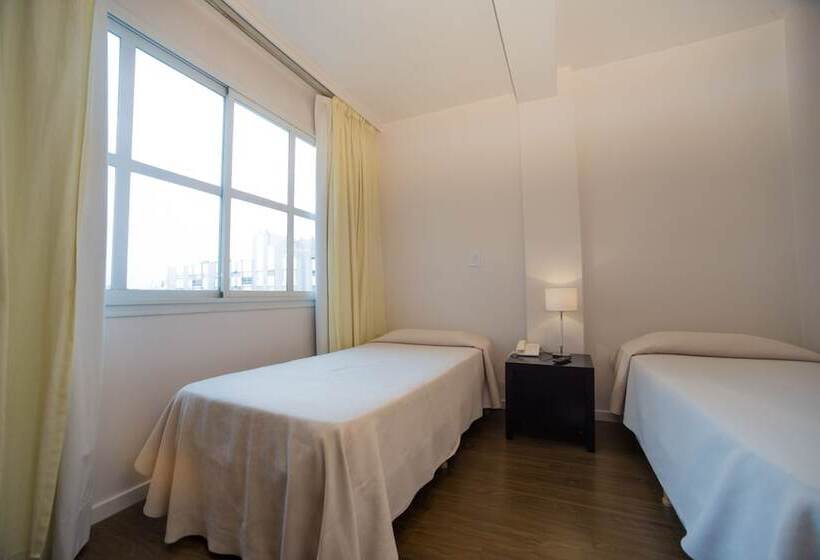 4인용 수피리어 룸, Versailles