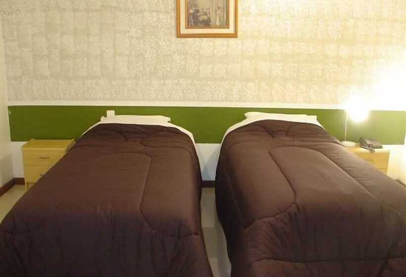 Quarto standart individual, Wamosy