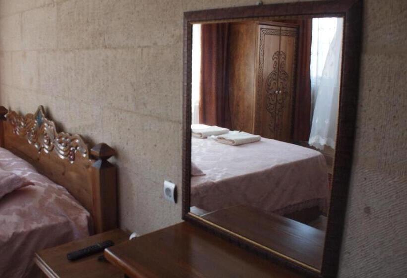 Deluxe-huone, Emre's Stone House