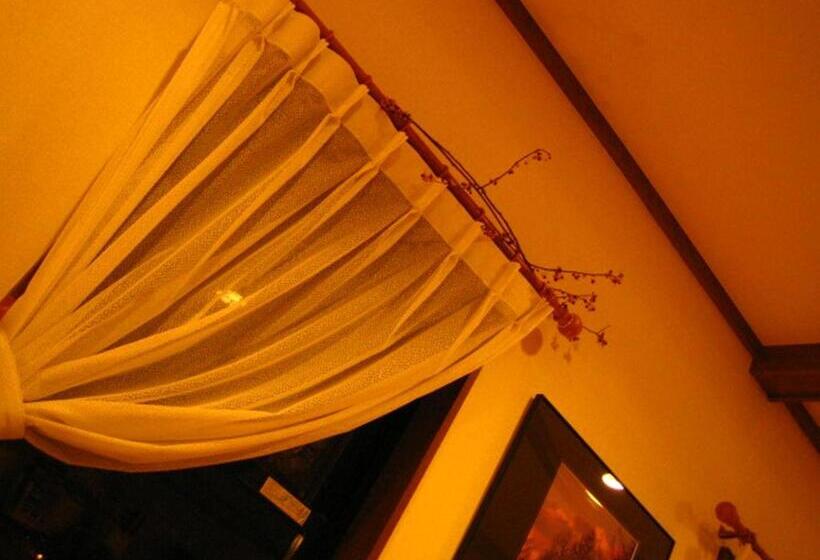 经济房, Anise Garden