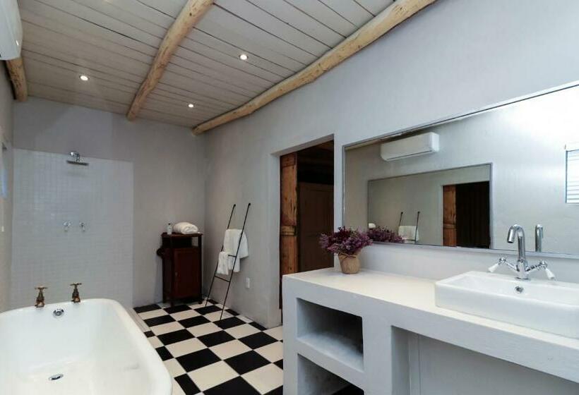 חדר סטנדרט עם מיטת קינג, The Whyte House