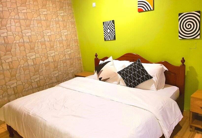 اتاق خانوادگی, Yambi Guest House