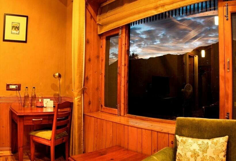 اتاق لوکس, Shivadya  A Boutique