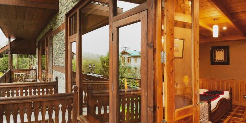 Номер Стандарт с Балконом, Shivadya  A Boutique