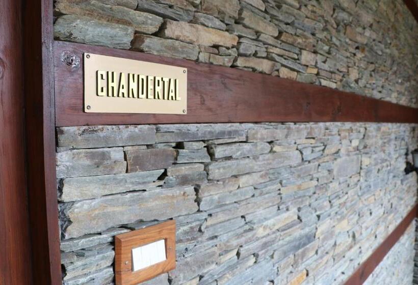 اتاق سوپریور با تخت بزرگ, Shivadya  A Boutique