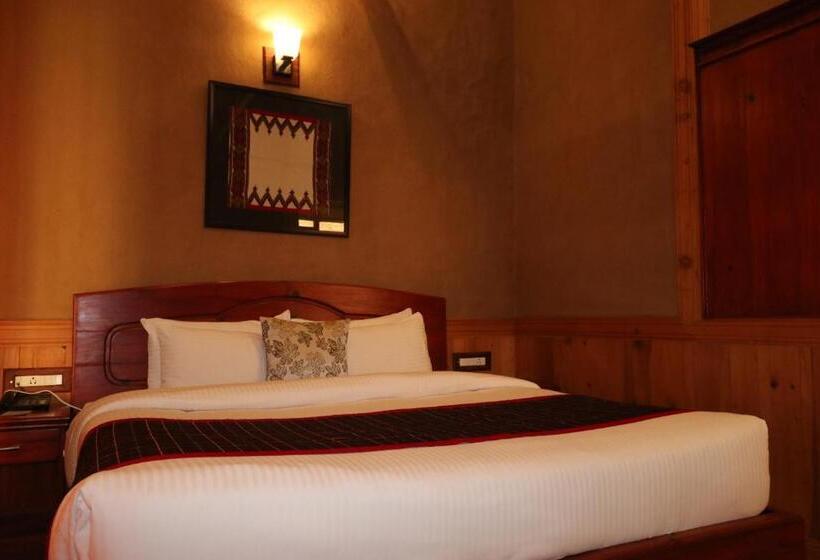 اتاق سوپریور با تخت بزرگ, Shivadya  A Boutique