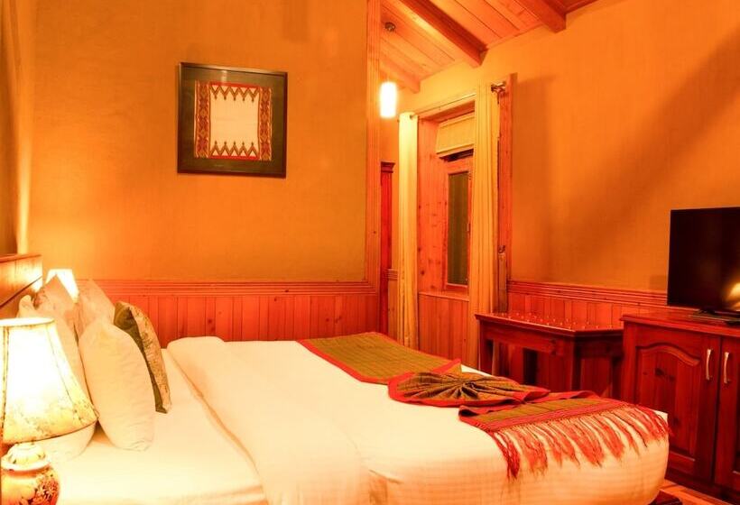 اتاق لوکس, Shivadya  A Boutique