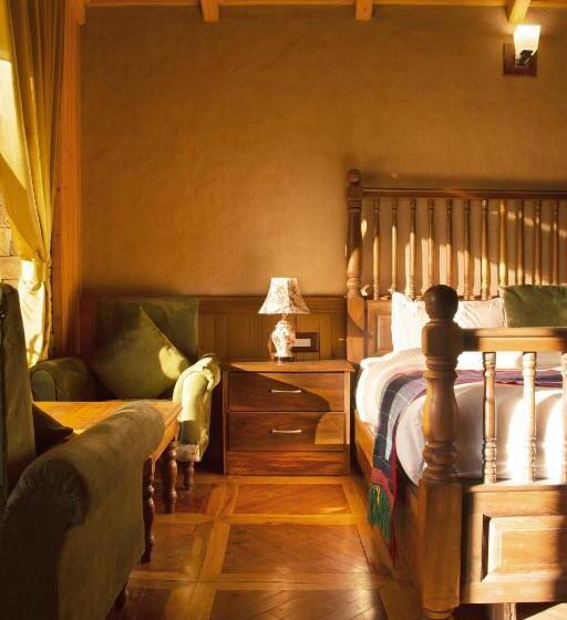 اتاق رویال, Shivadya  A Boutique