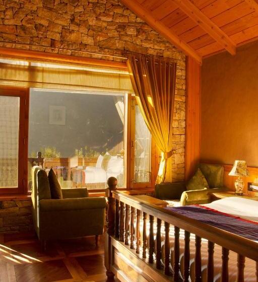 اتاق رویال, Shivadya  A Boutique