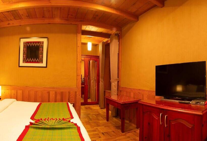 اتاق استاندارد با چشمانداز کوهستان, Shivadya  A Boutique