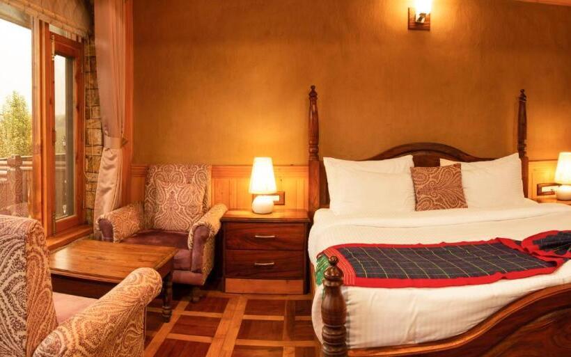 اتاق استاندارد با بالکن, Shivadya  A Boutique